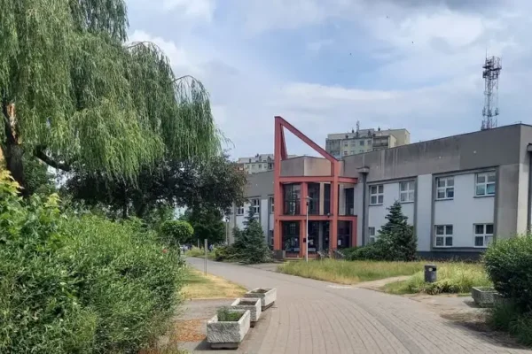 Wakacyjne spotkania z książką w sieradzkiej bibliotece