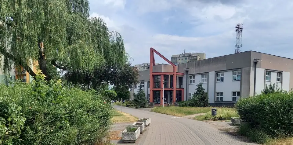 Nowe audiobooki w bibliotece – idealne na wakacyjne podróże
