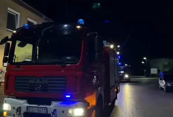 Interwencja chemiczna w Warcie: strażacy z Sieradza i OSP Warta w akcji