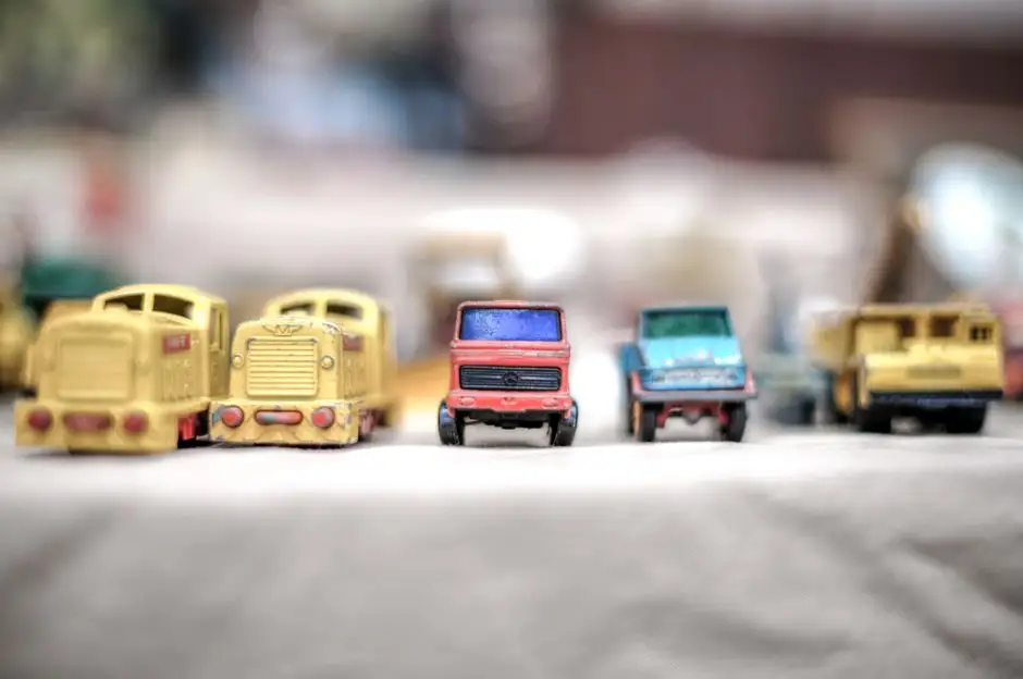 Miniaturowe samochody z PRL-u zachwyciły gości w bibliotece w Burzeninie