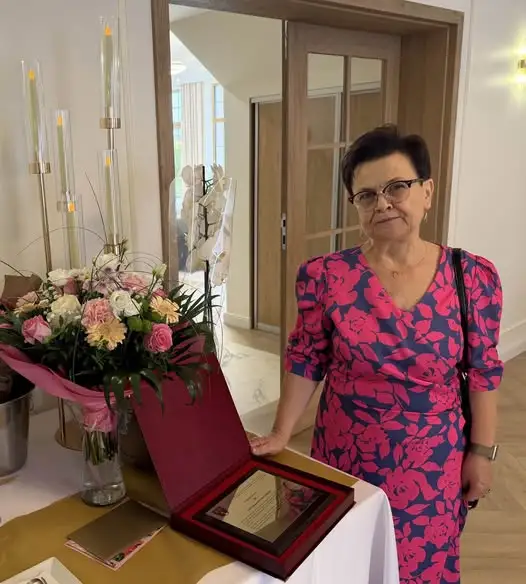 Po 43 latach pracy odeszła na emeryturę dyrektorka szkoły w Goszczanowie