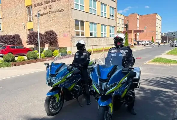 Sieradzcy policjanci czuwają nad bezpieczeństwem uczniów w nowym roku szkolnym