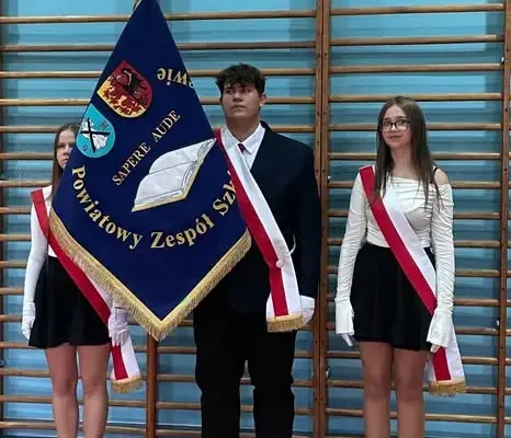Uroczyste rozpoczęcie roku szkolnego 2026/2027 w Zespole Szkół Ponadpodstawowych w Złoczewie
