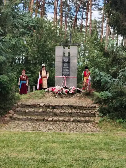 Uczniowie ze Złoczewa oddali hołd Powstańcom Styczniowym