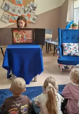 Pierwsza wizyta w bibliotece. Dzieci z SP nr 6 w Sieradzu odkrywały świat książek