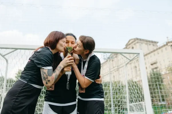 Druhny z OSP Brąszewice Mistrzyniami Województwa Łódzkiego – gratulacje od zarządu